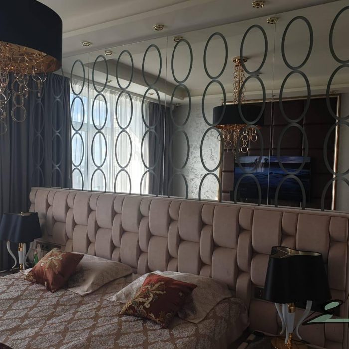 photo5298657890325874683