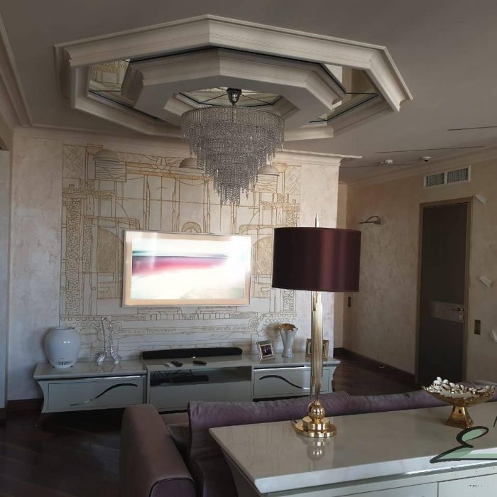 photo5298657890325874684